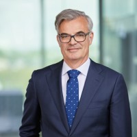 Bernhard Weiß Email