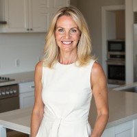 Anywhere Real Estate Inc. Employee Ashley Dembowski's profile photo