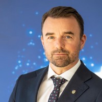 E-mail e número de telefone de Vlad Ardeleanu