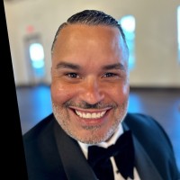 Email e telefono di Eli Rodriguez