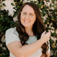 Kasie Pier Email & Phone Number