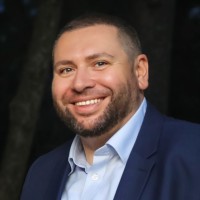 Crowd Favorite Employee Bogdan Fireteanu's profile photo