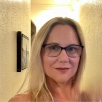 FIS Employee Danielle Bourne's profile photo