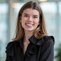 Four Stones Group, LLC Employee Elle Roberts's profile photo