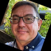 Clive Edwards Email