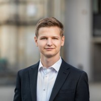 Leonhard Bauer Email