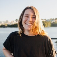 Anna Kemp Email