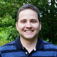Vee24 Employee Bobby Ricardo's profile photo