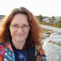 Anett Schmidt Email
