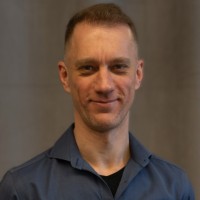 Lóránd Gyenge Email