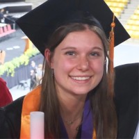 Daphne Felt Email & Phone Number