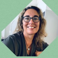 Monica Vriethoff Email