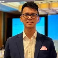 Standard Chartered Singapore Employee Desmond Leong's profile photo
