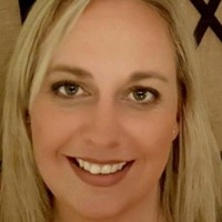 Liz McNab Email