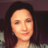 Rozelle Steenkamp Email