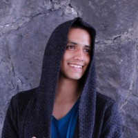 ARI Group Employee Erick Reveles's profile photo