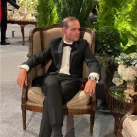 Beto Esteves Email & Phone Number