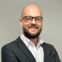 Diogo Lopes da Silveira Email