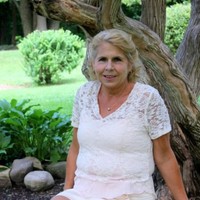 Jaqua Realtors Employee Ginger Phillips's profile photo