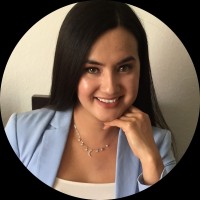 Daniela Nava Email