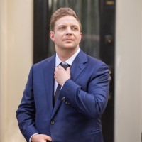 Benjamin Bayard Email & Phone Number