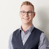 Frank Henkel Email