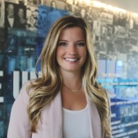 Elle Janc Email & Phone Number