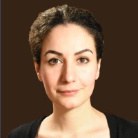 Vida Razavi Email