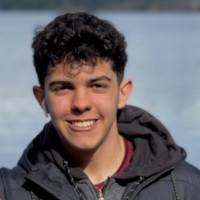 Lucas Santos Email