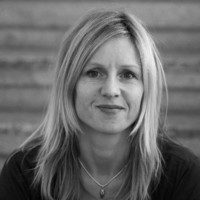 Annika Wulf Email