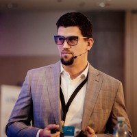 Josef Beneš Email