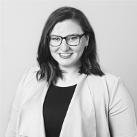 Julia Quirk Email & Phone Number