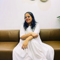 Swathi V Email