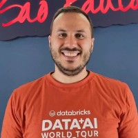 Databricks Employee Victor Rodrigues's profile photo