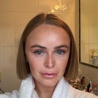 Vision plc Employee Izzy Whatnall's profile photo