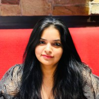 Email e telefono di Anushka Srivastava