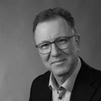 Peter Achrén Email