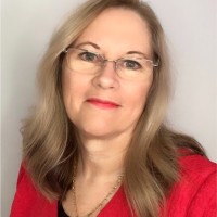 Kerwin Rae Employee Tracy Raiteri's profile photo