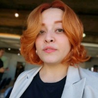 Alice da Hora Email