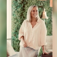 Victoria MacHin Email