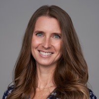 Danielle Yuhas Email & Phone Number