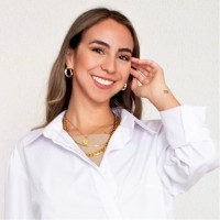 BCome. Employee Alexia Calvo's profile photo