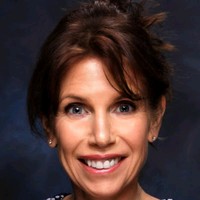 Main Beach Travel Employee Jo Gallagher's profile photo
