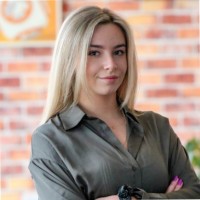 Julia Brzezińska Email