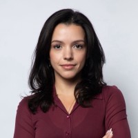 AJ Capital Partners Employee Bia Schlueter's profile photo