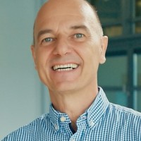 Dirk Eiben Email