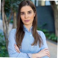 Andréia Trindade Email & Phone Number