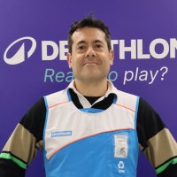 Decathlon Employee Javier Vasallo's profile photo