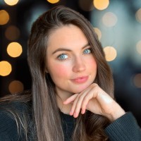 Taylor Bell Email & Phone Number