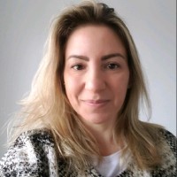 Fabiana Bitelli Email